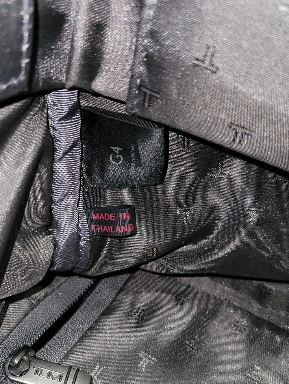 Tumi Alpha II Large 2 Wheeled Rolling Split Duffel Bag Travel Luggage